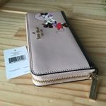 Kate Spade Wallet Photo 2