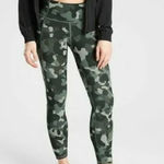 Athleta  Lightning Stash Pocket Camo‎ 7/8 Tight Super Sonic Mountain Olive.  1X Photo 0