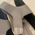 Cougar Women's Gray and White Sandals size 11 BNWOT see all photos Photo 1
