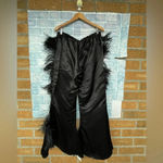 MARQUES' ALMEIDA
Feather Photo 8