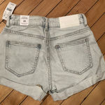 PacSun Mom Short Photo 1