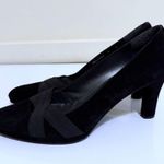 Stuart Weitzman Black Suede Pumps with Grosgrain Ribbon Trim Size 8 Photo 2