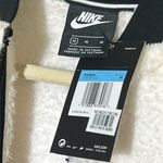 Nike Womens Size Medium Sherpa zip up bomber jacket NWT Photo 7