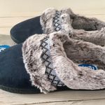 Navy Blue Slippers, Size 5/6 Photo 0