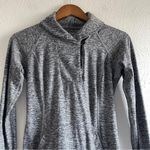 Beyond Yoga  Pullover Athletic Button Neck Top w/ Pockets Women's Size S Photo 2