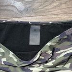 Camouflage High Photo 1