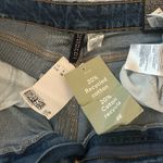 H&M  Classic Blue Denim Jeans Mom Fit Photo 2