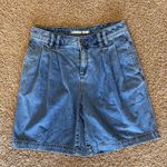 Lands' End  Light/Medium Wash Lot Bundle 3 Pleated Jean Shorts Womens 8 10 Petites Photo 1