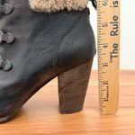 UGG  1008741 Analise Lace Up Brown Sheepskin Leather Heeled Ankle Boots Size 8.5 Photo 7