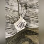 Bcg  camo print size L short sleeve top Photo 5