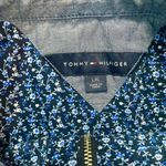Tommy Hilfiger Blue Floral Quarter Zip Shirt Womans Large Photo 11