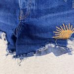 ZARA Womens Shorts Size 4 Medium Wash Denim Button Fly High Rise Embroidered Photo 7