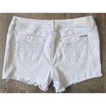 Seven 7 White cut off shorts embellished back pocket size 16 Photo 3