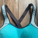 Victoria's Secret Victoria’s Secret VSX SPORT adjustable cross back sports bra 36B pastel green Photo 18