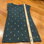 Boden Paulina green jersey dress with gold pineapple size 4. Photo 5