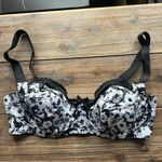 Fantasia Floral Black and White Bra Size 32DD Photo 0