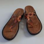 Naturalizer  Women's Slides Sandals Size 11M Earth Tones Photo 0