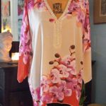Boston Proper  Orchid Bloom Floral Rhinestone Embellished V-Neck Blouse Photo 6