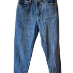 Levi's Levi’s Premium Classic Mom Jeans in Mom’s The Word - Dark Wash Photo 3