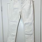 Banana Republic White Straight Leg Girlfriend Jeans Classic Style size 29/8. Photo 3