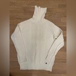 Women’s Off white cable knit turtleneck size small Photo 4