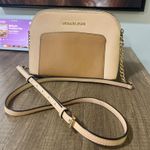 Michael Kors  Purse Crossbody Leather Tan Photo 0