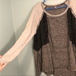 Free People  Sweater! gray and black flowy  sweater size small! Photo 1