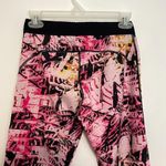 Adidas TechFit Printed Capri Leggings Climalite Pink Black Geo Geometric Active Photo 12