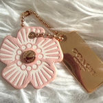 Coach 1"  Gold Tea Rose Flower Floral Bag Charm Hang Tag Photo 0