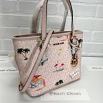 Michael Kors  Light Powder Blush Carryall Tote Photo 1