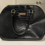 London Fog NWOT |  women’s solid black glossy scale textured handbag purse‎ bag Photo 0