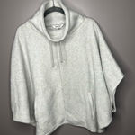 BB Dakota  Cape Grey Reversible Black Women’s size L Photo 0