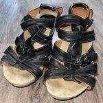 Earthies Leather Strappy Sandals Size 8.5 Black Photo 2