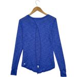 Lululemon Top Womens Small Blue Beat The Heat Split Back Athleisure Athletic Gym Photo 1