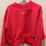 Nike  Women's Pink cropped sweater used Photo 1