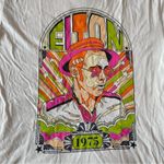 Daydreamer  Cream Pink Green Elton John Bold Pop Art Boyfriend T-Shirt Sz L Photo 34