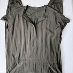 Vince Green Silk Women's Jumpsuit Short Sleeve Zipper Front Size 4 Photo 0