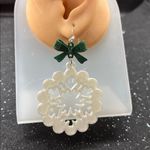 White Snowflake Earrings with Green Bows Photo 1