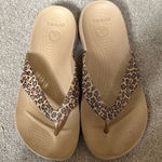 Crocs  Leopard Print Thong Sandals Size 7 Photo 0