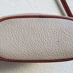 Liz Claiborne Vintage Zippered Leather Purse Clutch Cream Leather Brown … Photo 15