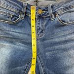 Ymi  Ankle Destressed Jeans. Size 3. Photo 4