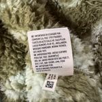 American Eagle  X-Small/Small Huggable Fleece Sherpa Jacket Full-Zip Floral Green Photo 8