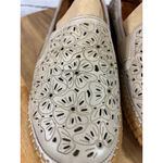 Spring Step Women's Beige Floral Perforated Flats & Loafers Size 10 Photo 1