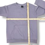 Mondetta  Crew Neck Front Pocket Sweatshirt Lavender Purple Medium Photo 10