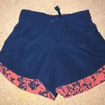 Lululemon Reversible  Shorts Photo 0