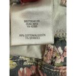 Bongo Juniors Size 17  Lowrise Floral Distressed Jean Shorts Photo 6