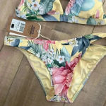 Billabong NWT Billbong Solstice Tropic Swimsuit 2 Piece Floral Yellow Sz XS Photo 5