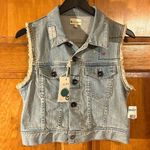 Roxy  Denim Vest/Front Pockets/Embroidered front & Back Size Lg-NWTS Photo 0