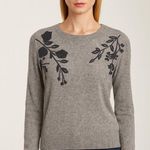 Tahari  Cashmere Gray Floral Embroidered Sweater L Soft Knit Crewneck Classic Photo 0