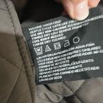 Weatherproof Diamond Quilt Puffer Vest Size Large Reversible Black / Brown Photo 4